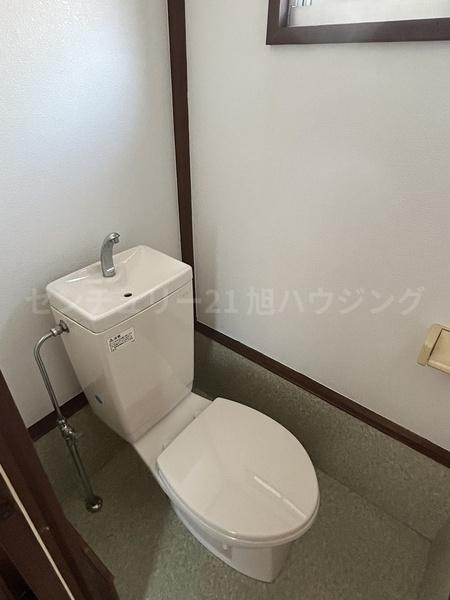 ハイツ拾萬石