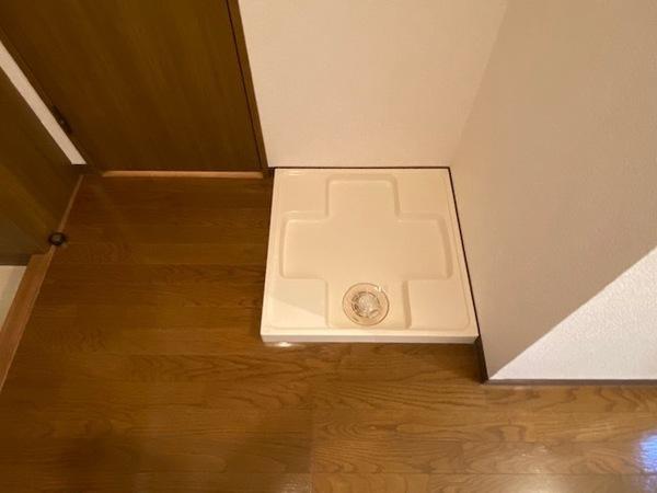 クレセントトミザワ
