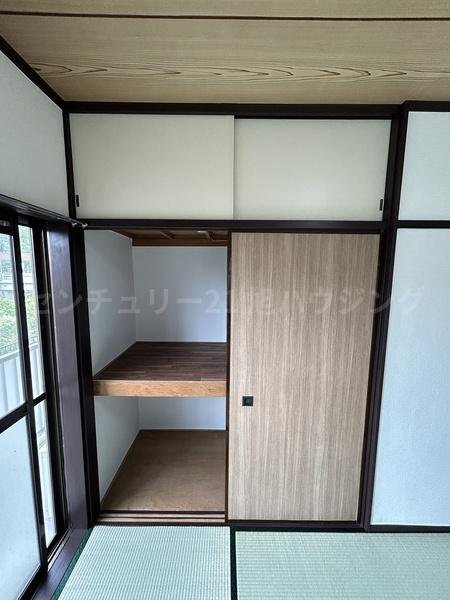 リバーハウス