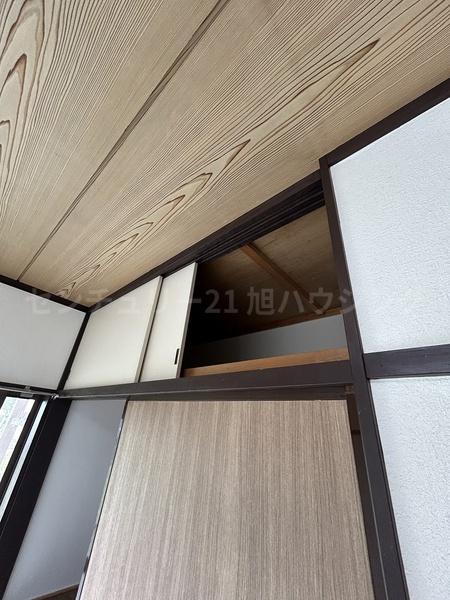 リバーハウス