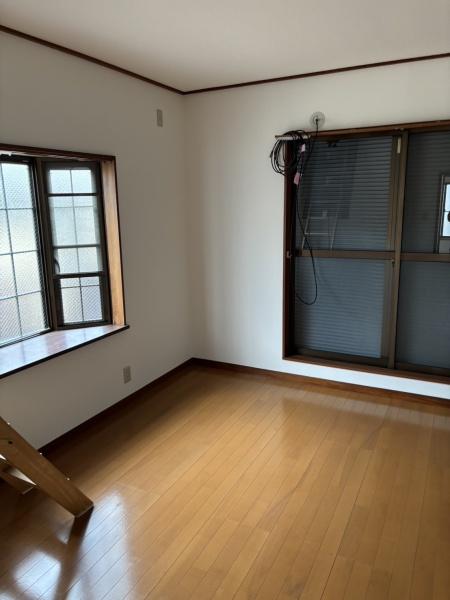 センチュリー上石原１３号館