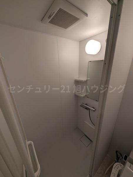 エミナンスチノ