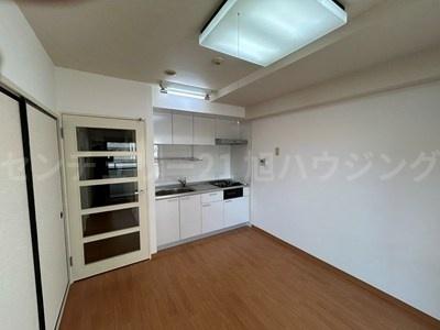 五香屋プラザビル