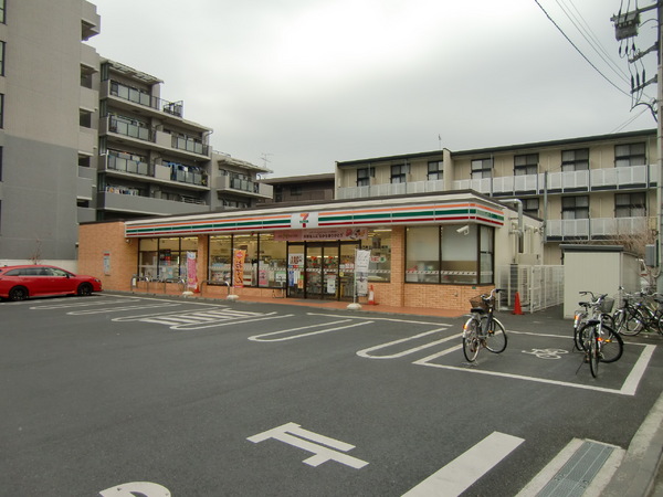 ハウス一美(セブンイレブン狛江西野川4丁目店)