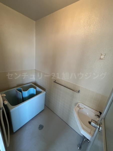 市川荘