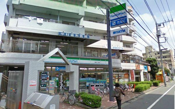 グランドール武戸野(ファミリーマート国領二丁目店)
