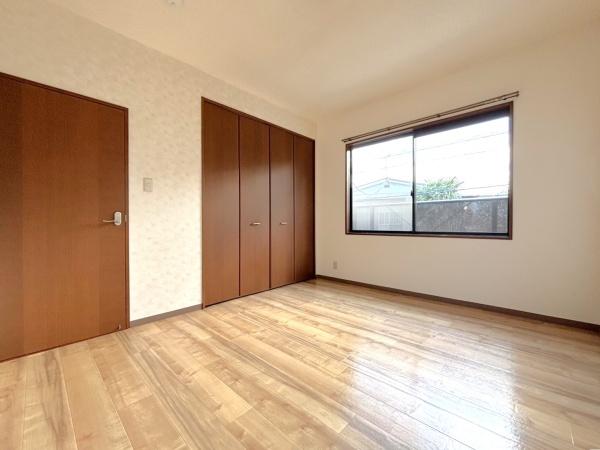 春日部市藤塚のテラスハウス