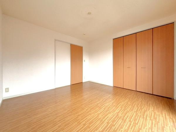 フローラC(洋室)