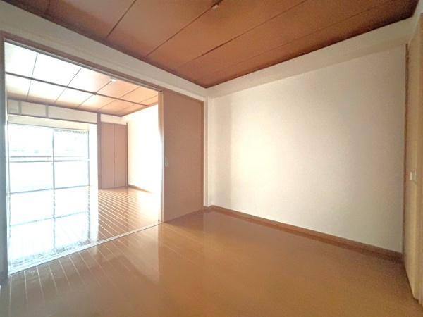 春日部市南３丁目のマンション