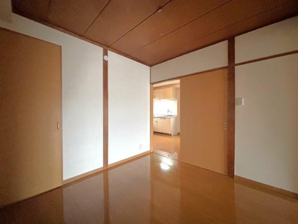 春日部市南３丁目のマンション