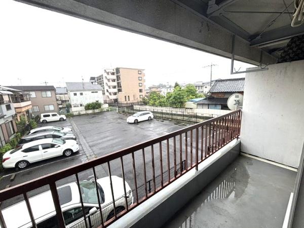 春日部市南３丁目のマンション