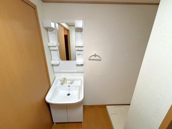 春日部市南３丁目のマンション