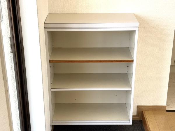 白石八枝子店舗