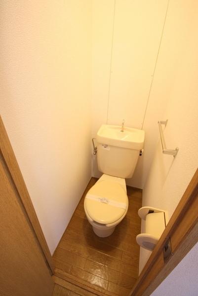 春日部市栄町３丁目のアパート
