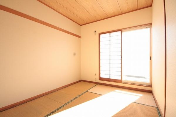 センチュリーハイツ本田町