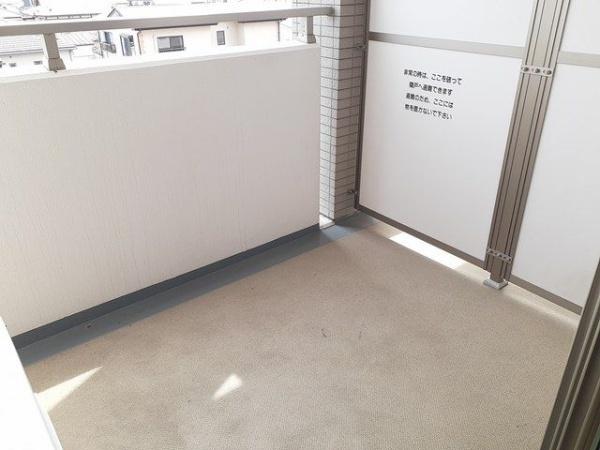 イセソラージュ