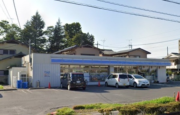 メゾン・ド・ソレイユ(ローソン春日部南四丁目店)