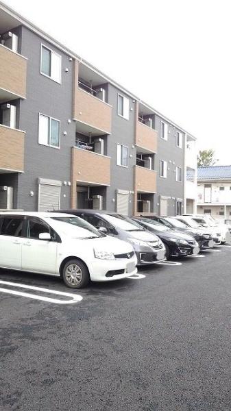 イセソラージュ　Ｄ