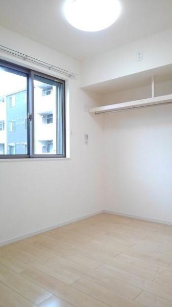 イセソラージュ　Ｄ