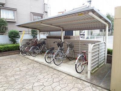 メゾン　コリーヌ