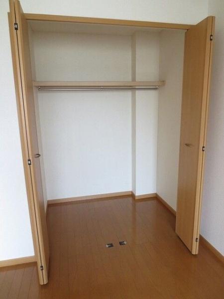 アリストクラット春日部