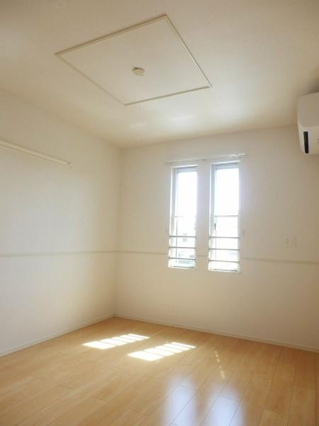 アルモニー(寝室)