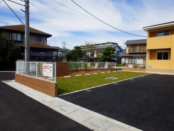 アルモニー(駐車場)