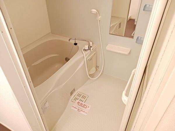 サニー　クレストＡ