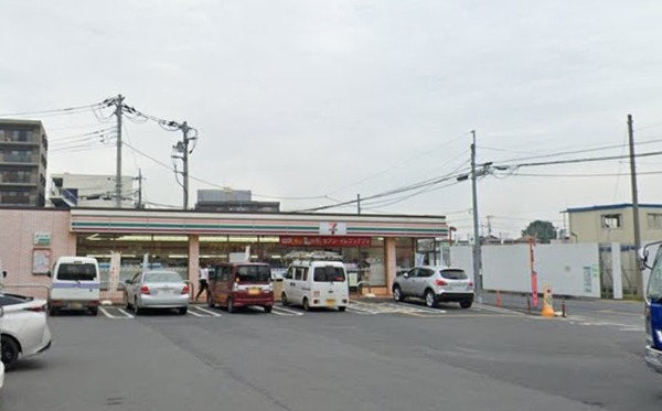 コープ春日部Ｂ棟(セブン-イレブン春日部中央６丁目店)