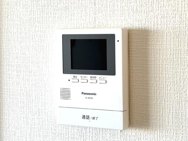 梅田本町貸家