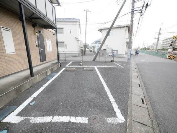 春日部市上蛭田のアパート