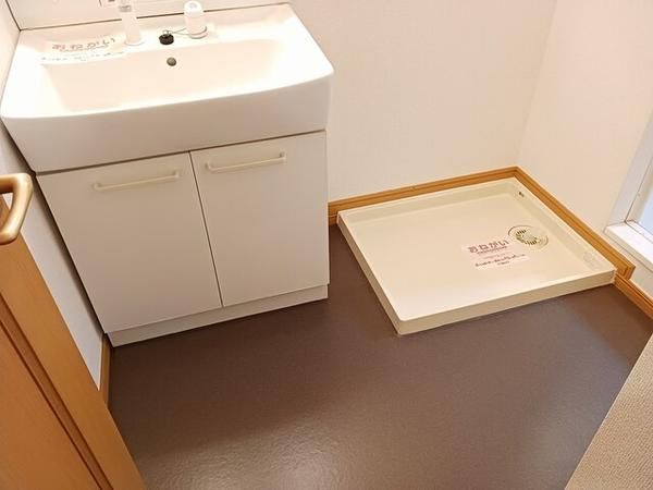 フランシーズコート　Ｂ