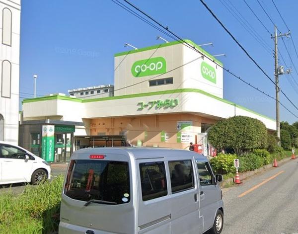 コンフォート嵯峨(コープみらいコープ北越谷店)