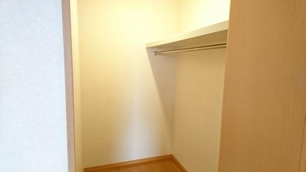 コンフォート嵯峨