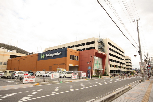 春日部市中央1丁目のマンション(lalaガーデン)