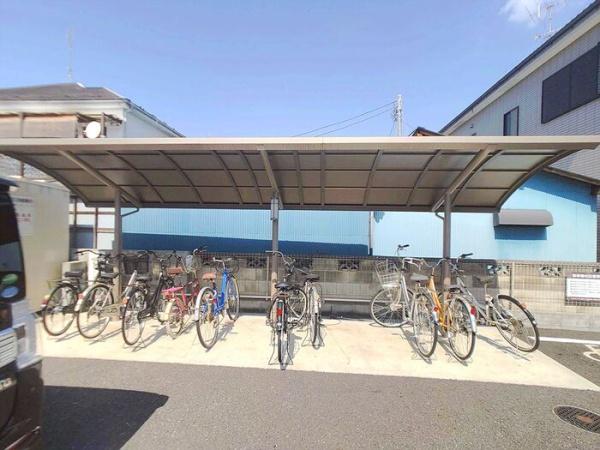 春日部市一ノ割１丁目のアパート