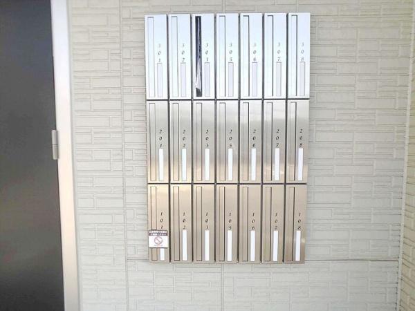 春日部市一ノ割１丁目のアパート