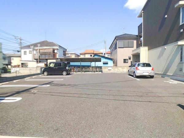 春日部市一ノ割１丁目のアパート