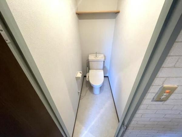 トーシンハイツ