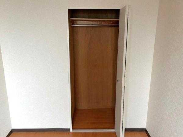 春日部市南３丁目のマンション