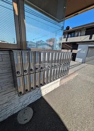 クレスト・センバ