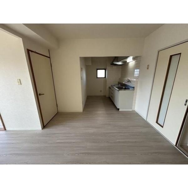 エルヴェ武里(洋室)