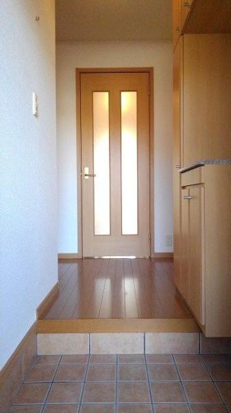 春日部市赤沼のアパート