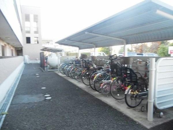 アリストクラット春日部