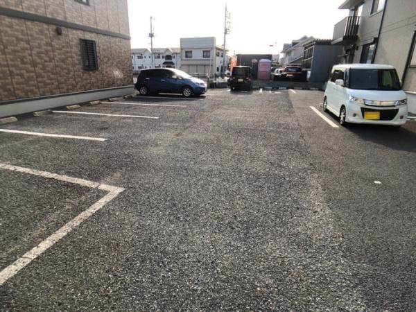 グリーンハイツ2(駐車場)