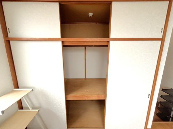 センバ&フェニックス(収納)