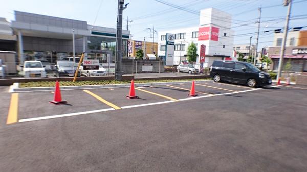 VILLA MISTRAL(駐車場)