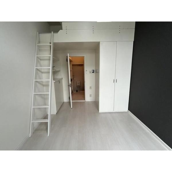 ハイツセルシオン