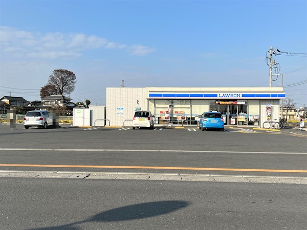 ソレイユＢ(ローソン北春日部駅東口店)