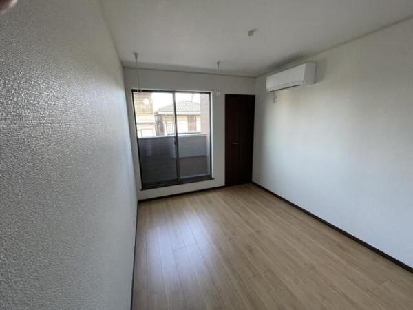 ソラーレ春日部